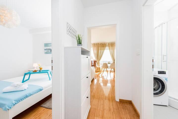 Blue Sky, Modern Sea View Apartment Novalja Zewnętrze zdjęcie