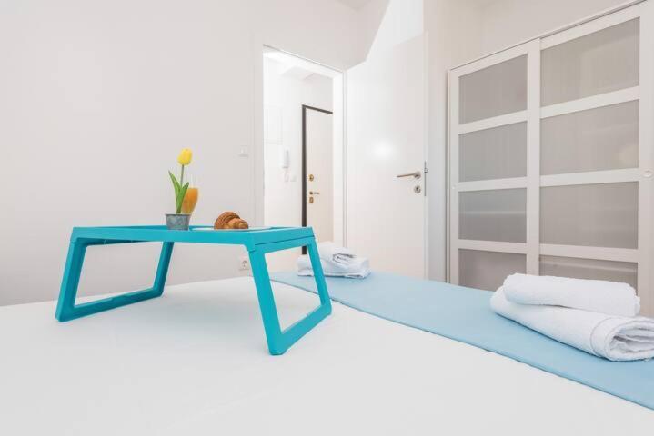 Blue Sky, Modern Sea View Apartment Novalja Zewnętrze zdjęcie