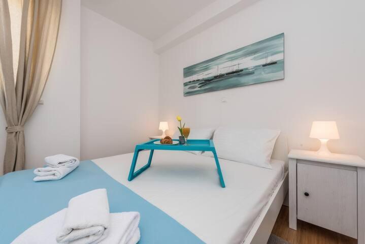 Blue Sky, Modern Sea View Apartment Novalja Zewnętrze zdjęcie