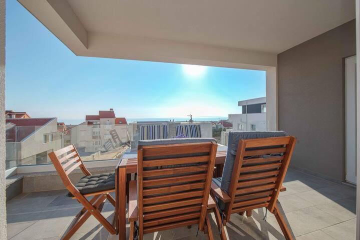 Blue Sky, Modern Sea View Apartment Novalja Zewnętrze zdjęcie